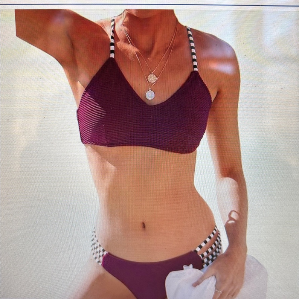CUPSHE Burgundy and Navy Striped Bikini Set Size Small